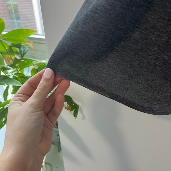 Lululemon Men's Gray Pace Breaker Shorts Size Medium - Picture 5 of 6